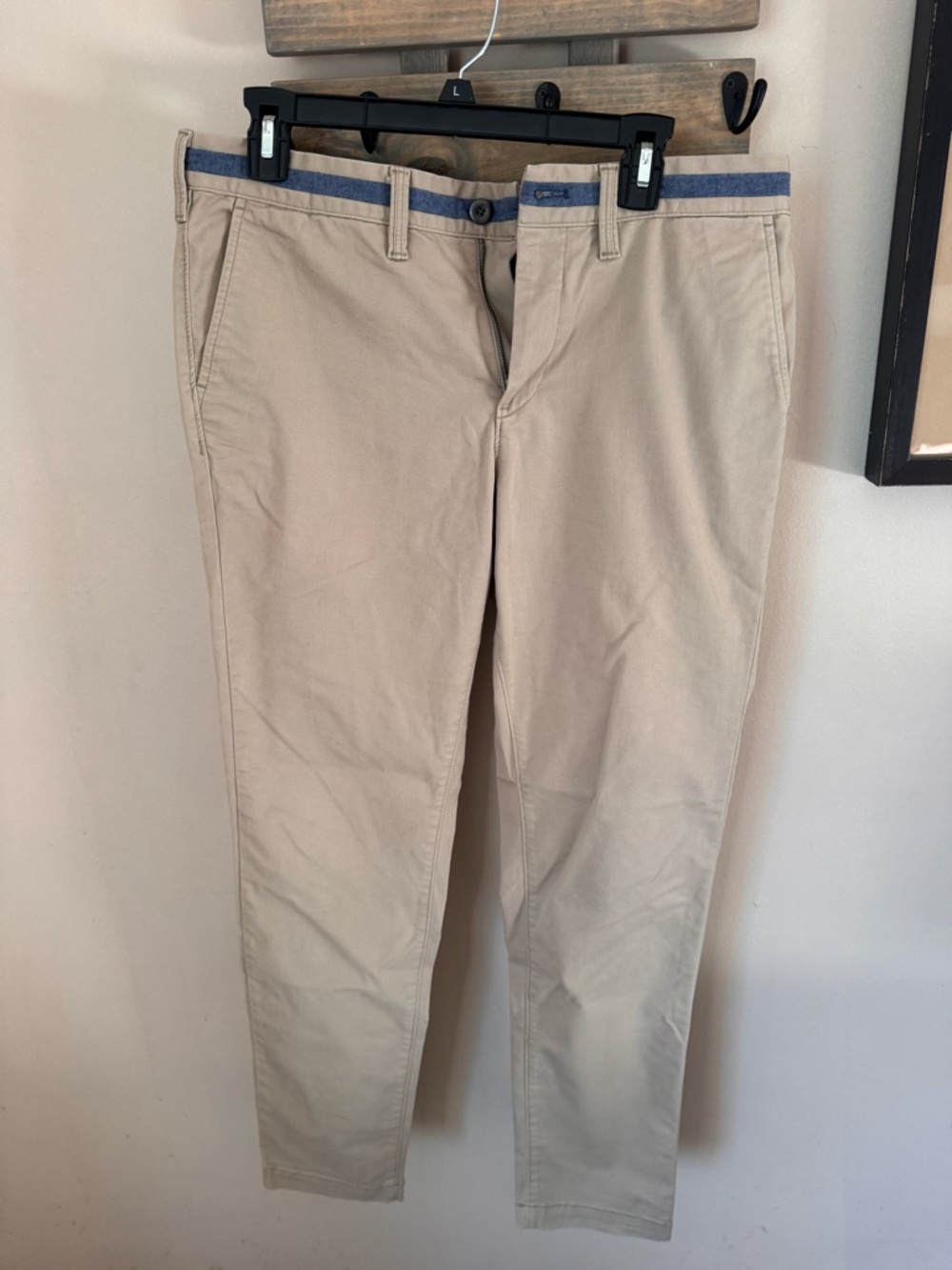 Express Men's Tan Chino Pants with Contrast Waistband